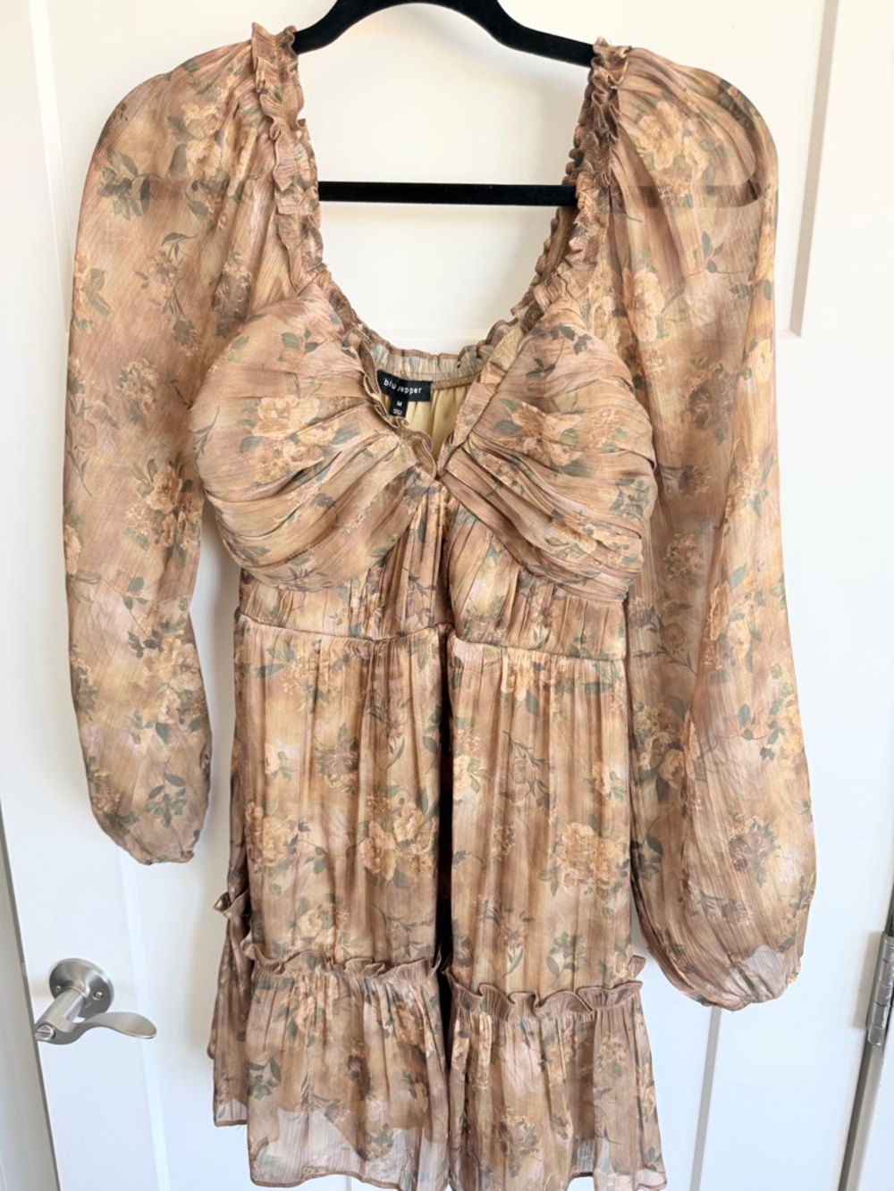 Blu Pepper RUFFLE HEM Floral Long-Sleeve Mini Dress - Beige Floral